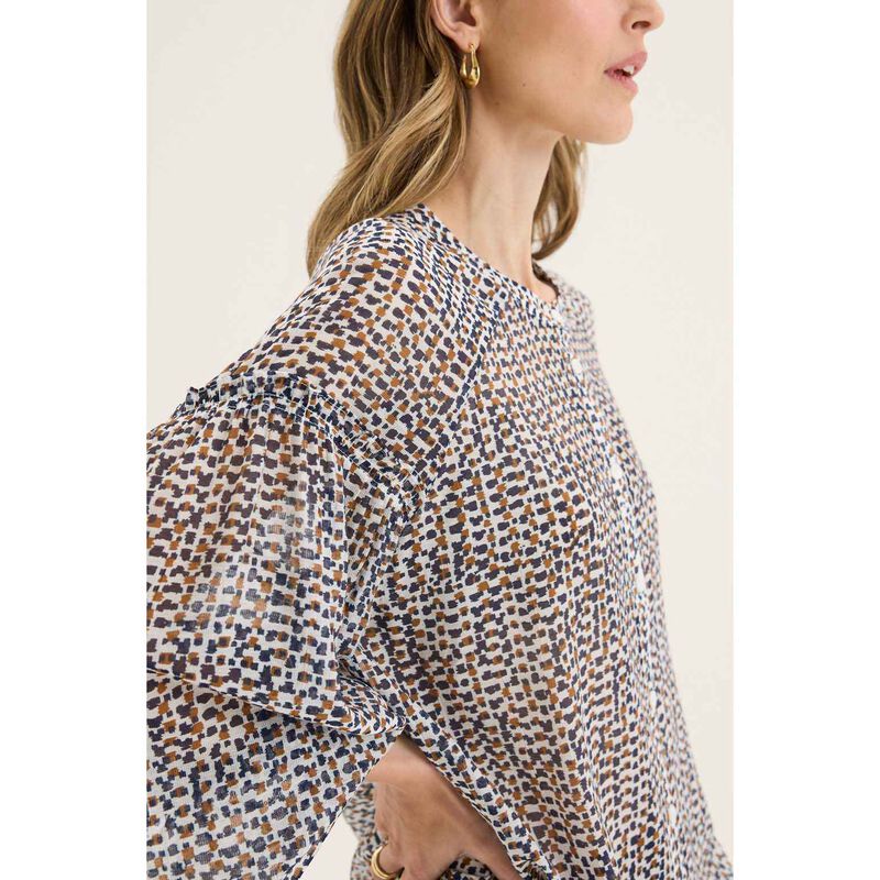 Yarra Trail Vacation Shirt image number 2